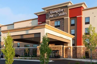 Photo 2 - Hampton Inn & Suites Duluth North/Mall Area