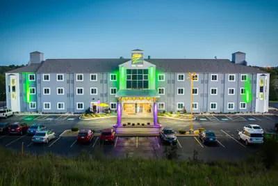 Photo 2 - Studio Z, an Ascend Collection Hotel