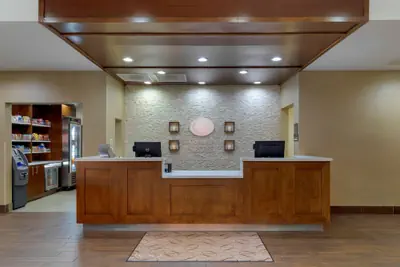 Photo 4 - Comfort Suites Piedmont - Greenville South