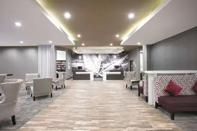 Photo 4 - La Quinta Inn & Suites by Wyndham Amarillo Airport