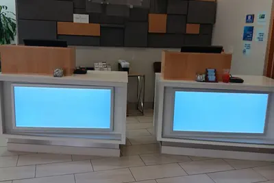 Photo 4 - Holiday Inn Express & Suites Commerce by IHG