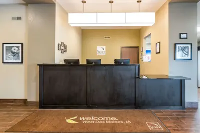 Photo 5 - Sleep Inn & Suites West Des Moines near Jordan Creek