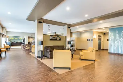 Photo 4 - Sleep Inn & Suites West Des Moines near Jordan Creek