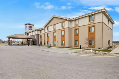 Photo 2 - Sleep Inn & Suites West-Near Medical Center
