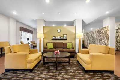 Photo 3 - Sleep Inn & Suites West-Near Medical Center