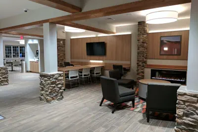 Photo 5 - Microtel Inn & Suites by Wyndham Clarion