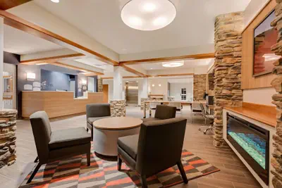 Photo 3 - Microtel Inn & Suites by Wyndham Clarion