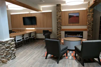 Photo 4 - Microtel Inn & Suites by Wyndham Clarion