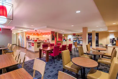 Photo 2 - TownePlace Suites by Marriott Charleston-West Ashley