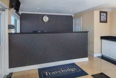 Photo 4 - Travelodge by Wyndham Orangeburg