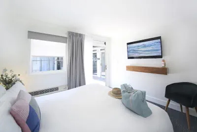 Photo 5 - Bellanca Hotel