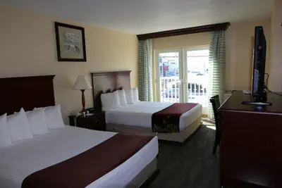 Photo 2 - Gold Leaf Hotel of Dewey - Rehoboth Beach