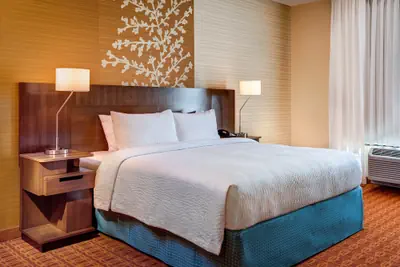 Photo 4 - Fairfield Inn & Suites New York Queens/Fresh Meadows