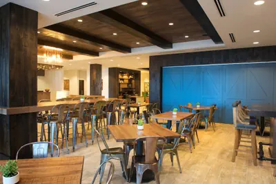 Photo 3 - SpringHill Suites by Marriott Bend