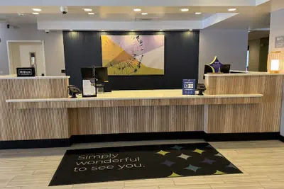 Photo 3 - Spark by Hilton Erie