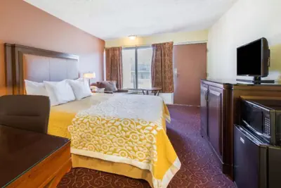 Photo 5 - Knights Stay Inn Frankfort