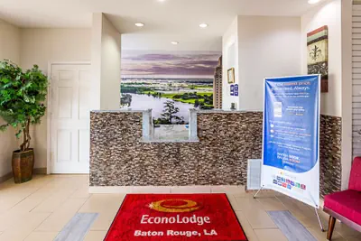 Photo 5 - Econo Lodge Baton Rouge University Area