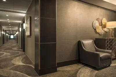 Photo 3 - Hampton Inn & Suites Bridgewater