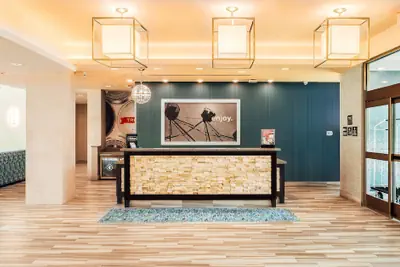 Photo 4 - Hampton Inn & Suites Mission Viejo