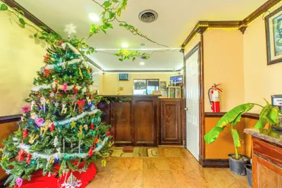Photo 5 - Budget Inn By OYO Edinburg Hwy 281
