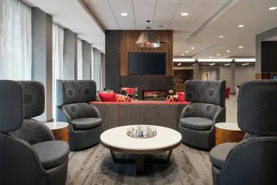 Photo 3 - Courtyard by Marriott Pullman