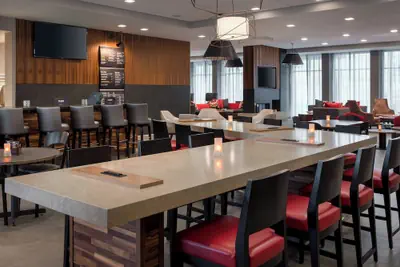Photo 5 - Courtyard by Marriott Pullman
