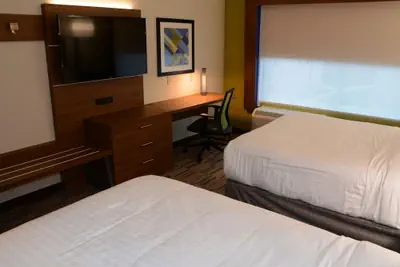 Photo 4 - Holiday Inn Express & Suites Pittsburgh - Monroeville by IHG