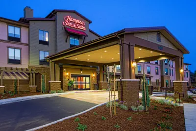 Photo 2 - Hampton Inn & Suites Buellton/Santa Ynez Valley