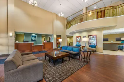 Photo 3 - Best Western Plus Tuscumbia Muscle Shoals Hotel and Suites