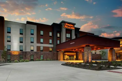 Photo 2 - Hampton Inn & Suites by Hilton Pittsburg Kansas Crossing
