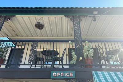 Photo 3 - Welcome Inn on Colorado Blvd