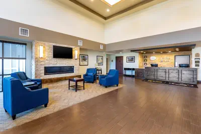 Photo 4 - MainStay Suites Near Denver Downtown