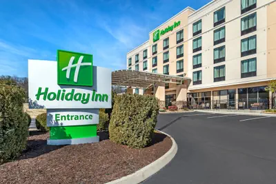 Photo 2 - Holiday Inn Knoxville N - Merchant Drive by IHG