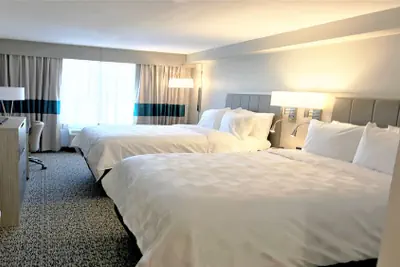 Photo 5 - Holiday Inn Knoxville N - Merchant Drive by IHG