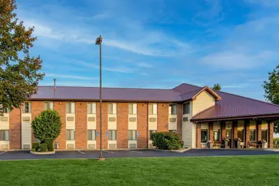 Photo 2 - Capital O Amerihost Inn and Suites Mexico Hwy 54 MO