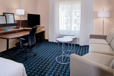 Photo 2 - Fairfield Inn and Suites by Marriott Detroit Canton