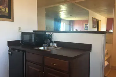 Photo 3 - Derby Inn & Suites