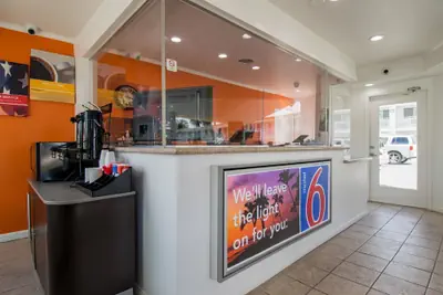 Photo 5 - Motel 6 San Bernardino, CA - Downtown