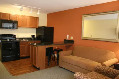 Photo 2 - Affordable Suites Mooresville LakeNorman