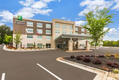 Photo 2 - Holiday Inn Express Villa Rica by IHG