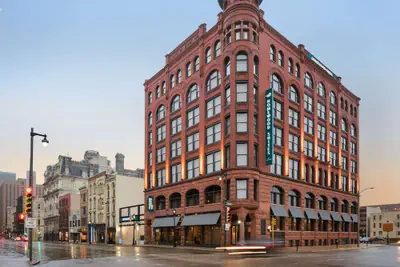 Photo 2 - Homewood Suites By Hilton Milwaukee Downtown