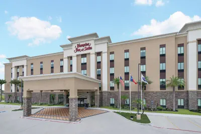 Photo 2 - Hampton Inn & Suites by Hilton Portland Corpus Christi