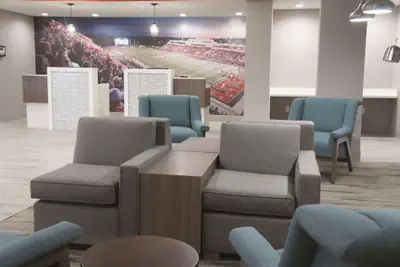 Photo 3 - La Quinta Inn & Suites by Wyndham Pittsburg
