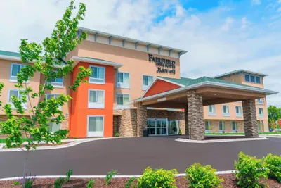 Photo 2 - Fairfield Inn & Suites by Marriott Gaylord