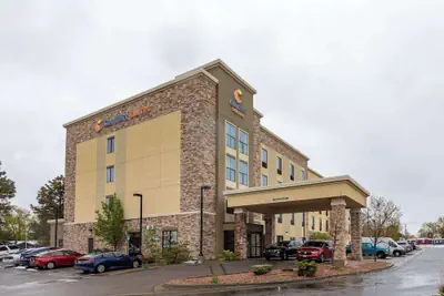 Photo 2 - Comfort Suites Denver near Anschutz Medical Campus