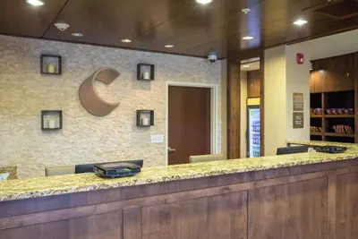 Photo 5 - Comfort Suites Denver near Anschutz Medical Campus