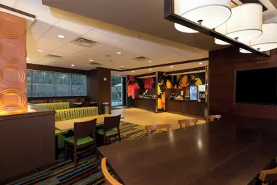 Photo 2 - Fairfield Inn & Suites by Marriott Detroit Chesterfield
