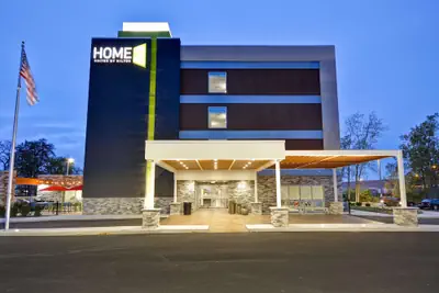 Photo 2 - Home2 Suites By Hilton Maumee Toledo