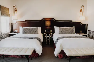 Photo 2 - Hotel Californian