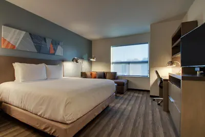 Photo 2 - Hyatt House Chicago Oak Brook